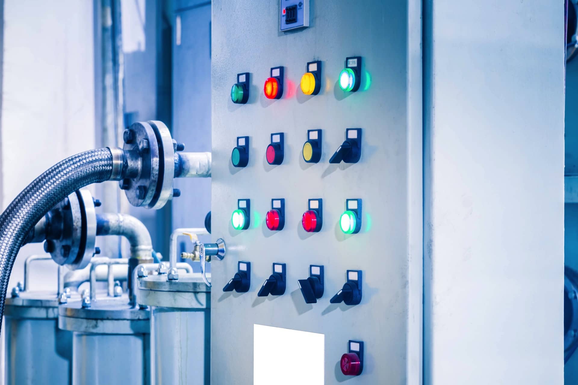 Système de contrôle-commande dans un environnement industriel